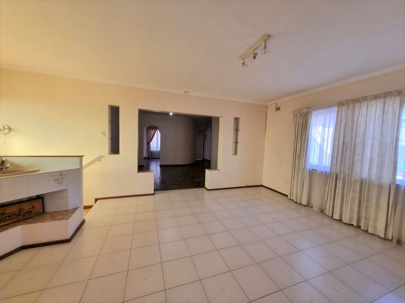 Ideal house with great views - Photo 6