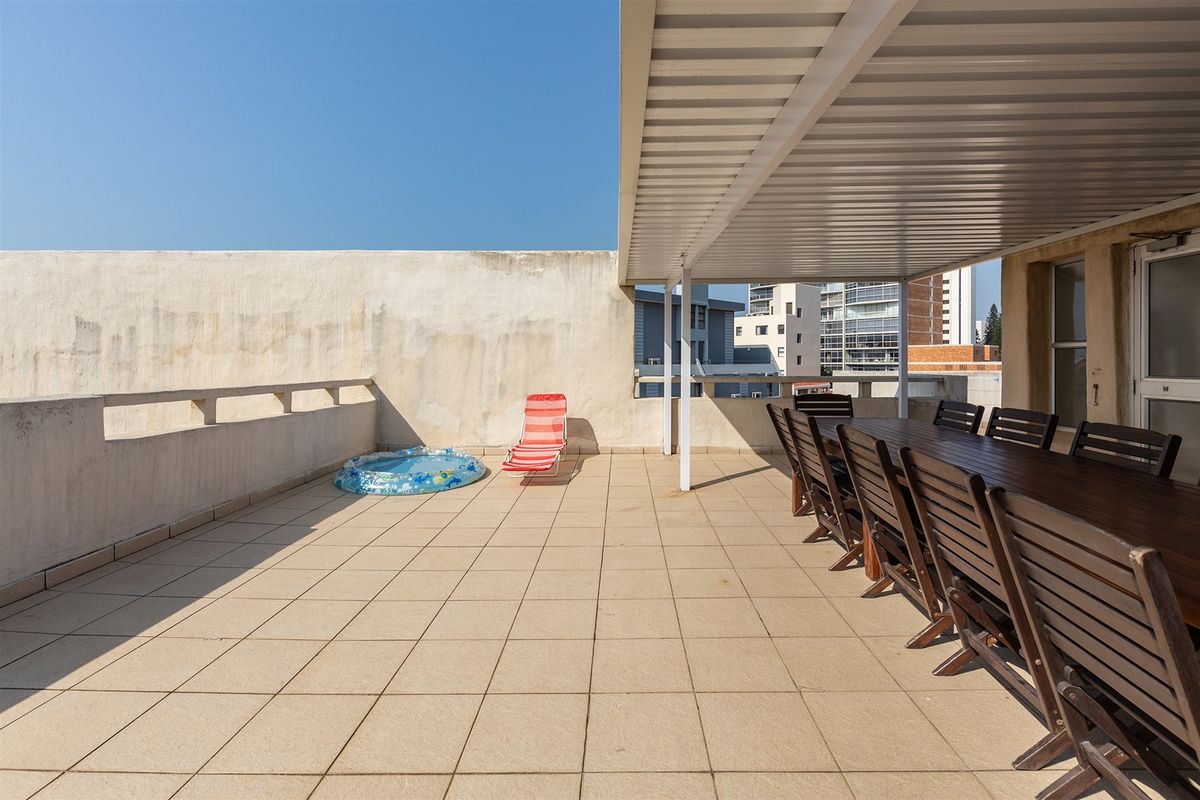 Having that feeling like you are always on holiday. - Photo 2