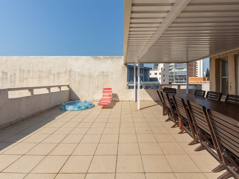 Having that feeling like you are always on holiday. - Photo 2