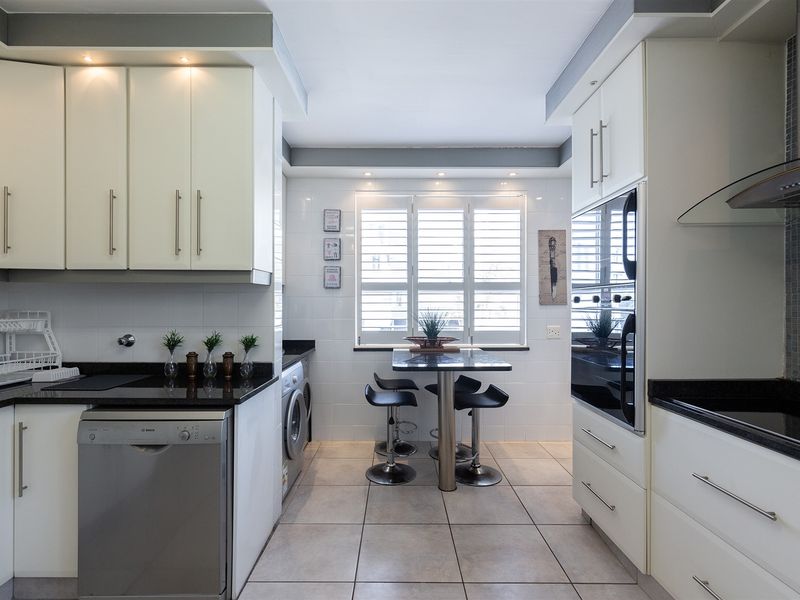 Having that feeling like you are always on holiday. - Photo 6