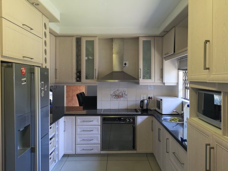 Easy Summer Living - Photo 3