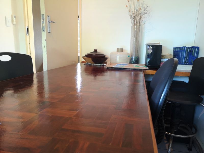 Neat Family Home To Rent - Photo 7