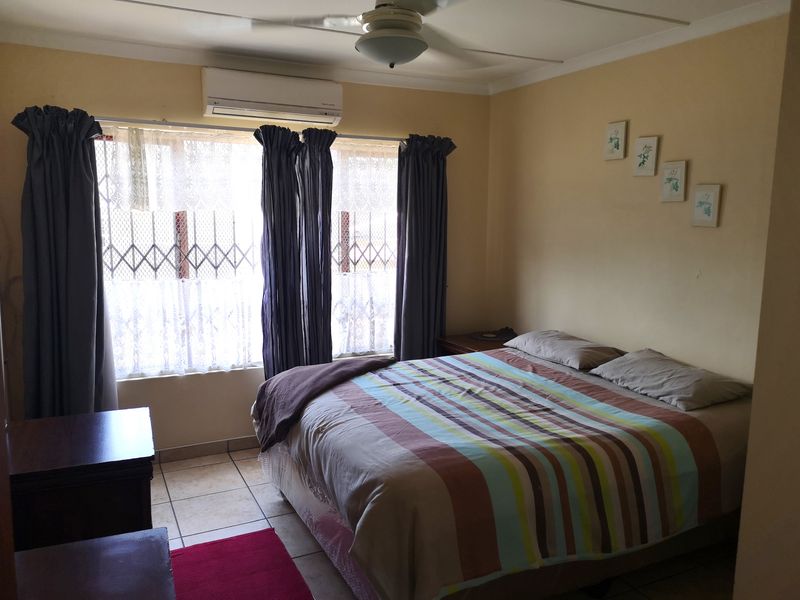 Fully Furnished Six Bedroom House in Veld-en-vlei - Photo 9
