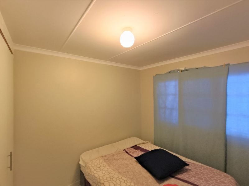 Three Bedroom Apartment To Rent - Photo 5