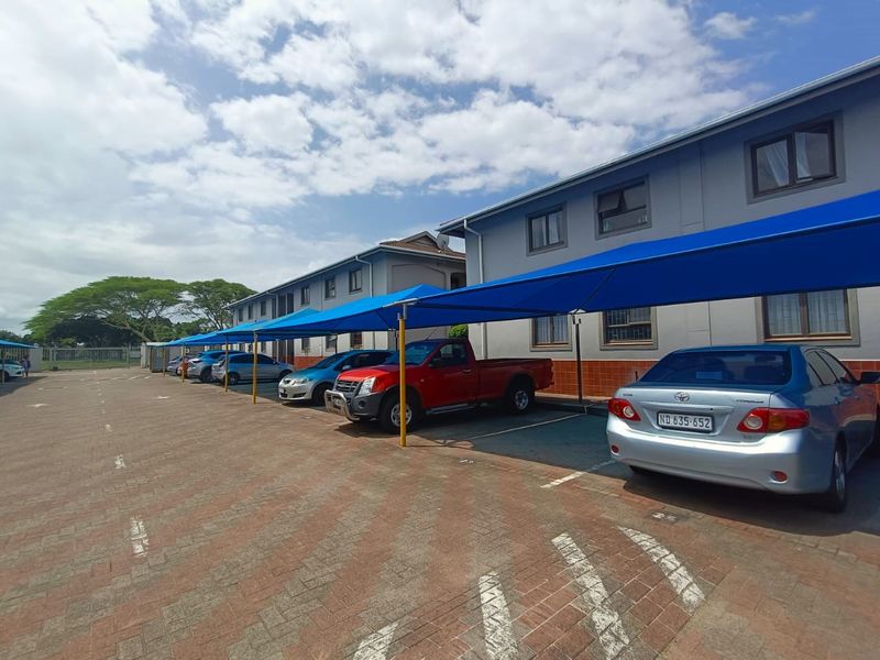 Three Bedroom Apartment To Rent - Photo 9