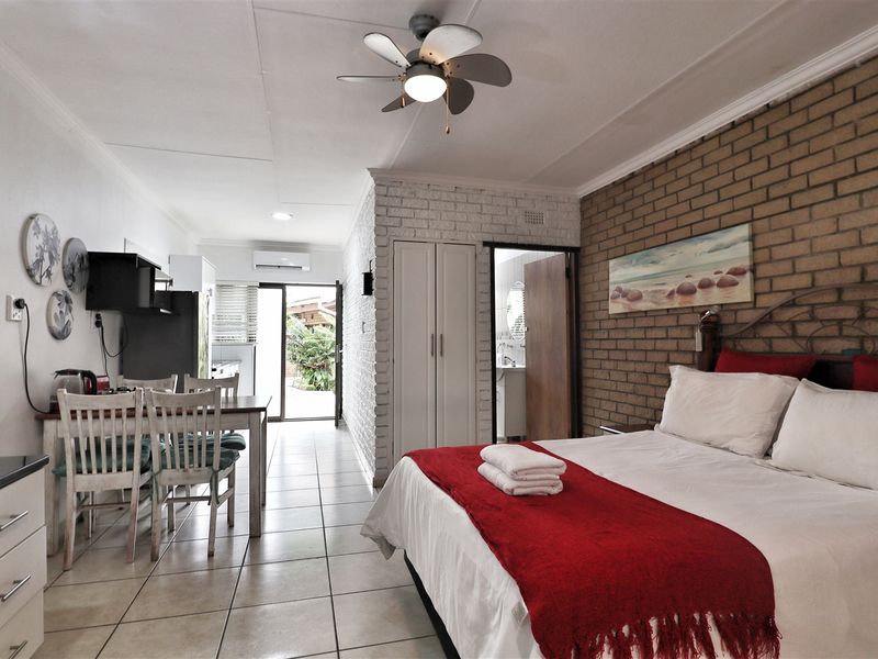 A Top Performer!! - Photo 2