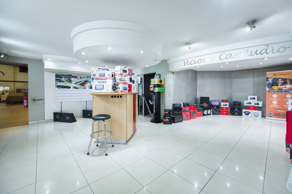 Mixed-Use Property, Rietfontein Road, Jansen Park - Photo 2