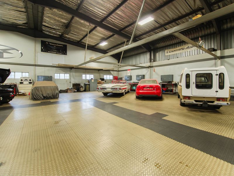 Mixed-Use Property, Rietfontein Road, Jansen Park - Photo 6