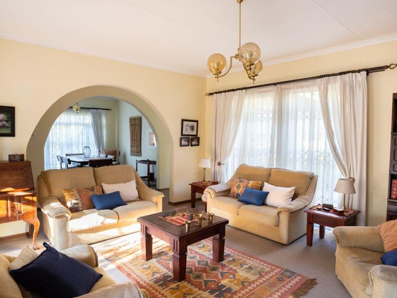 Peace of mind with this Stunning face brick family home now for sale in Selcourt enclosed, private C - Photo 3