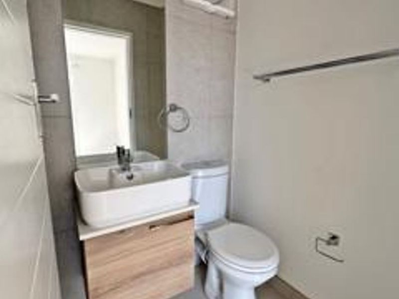 Like New Top Floor Unit, with an enclosed balcony. Less than buying from the developer. - Photo 2