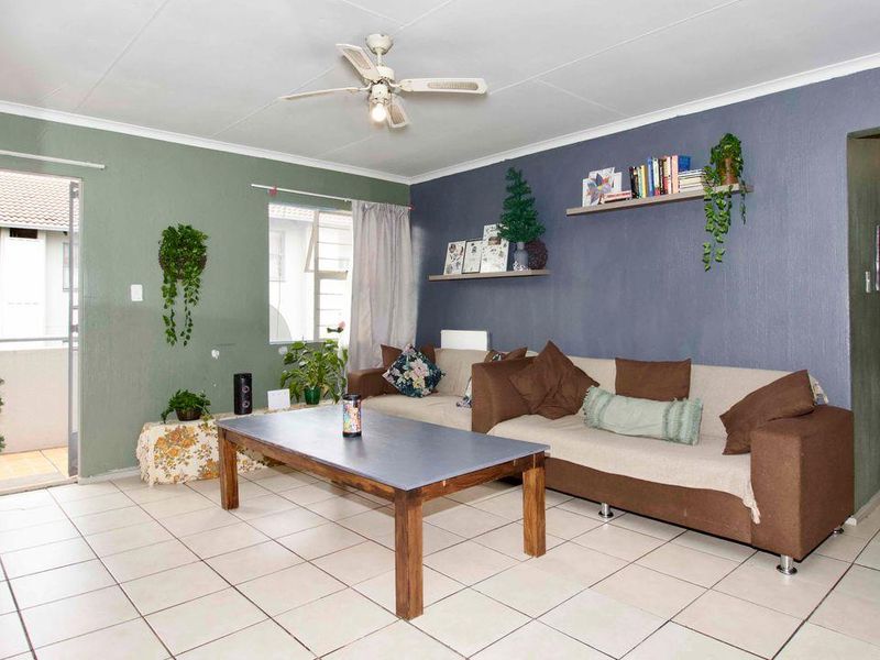 Complex With A Pool. Well located. - Photo 4