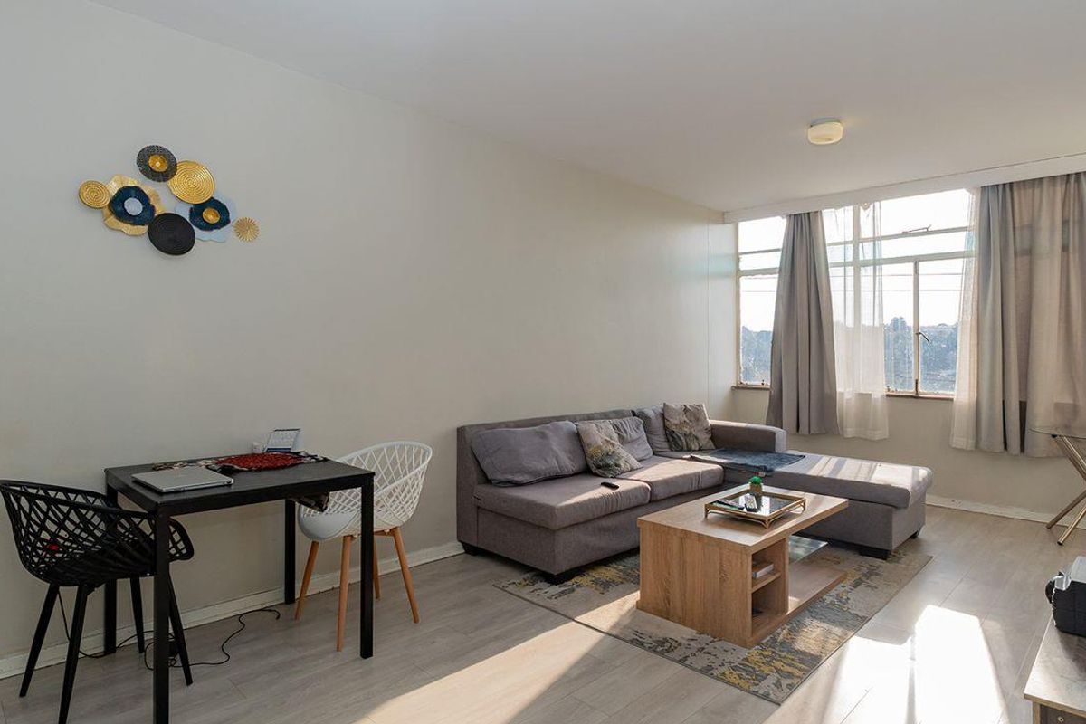 A Cozy 1.5 Bedroom Apartment In Kew. - Photo 5