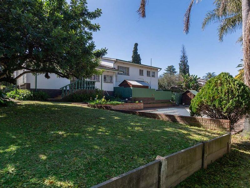 A Stunning 4 Bedroom Double Storey  House For Sale In Rembrandt Park. - Photo 5