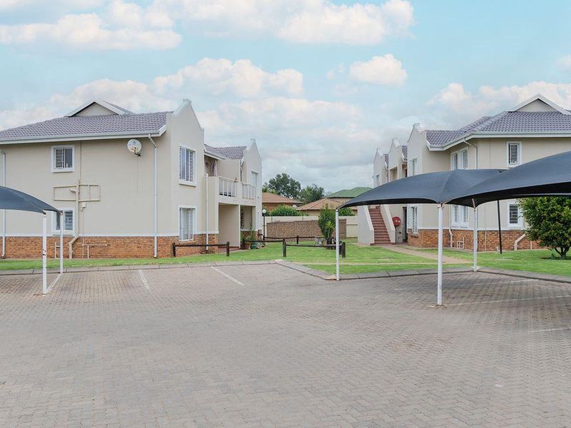 Dunhurst, Norton Home Estates: A Charming Ground Floor Retreat - Photo 9