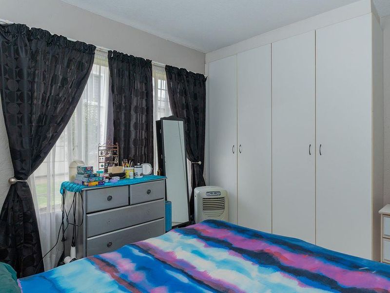 Dunhurst, Norton Home Estates: A Charming Ground Floor Retreat - Photo 7