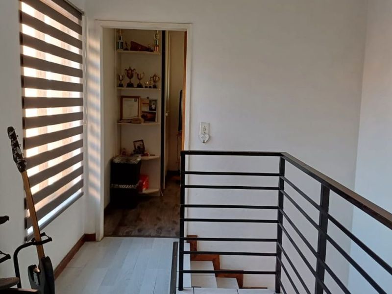 Secure 2 Bedroom Duplex Unit in Boom-Off Area - Photo 9