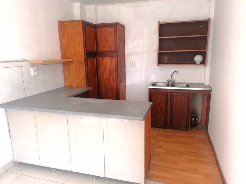 One Bedroom Garden Cottage - Photo 6