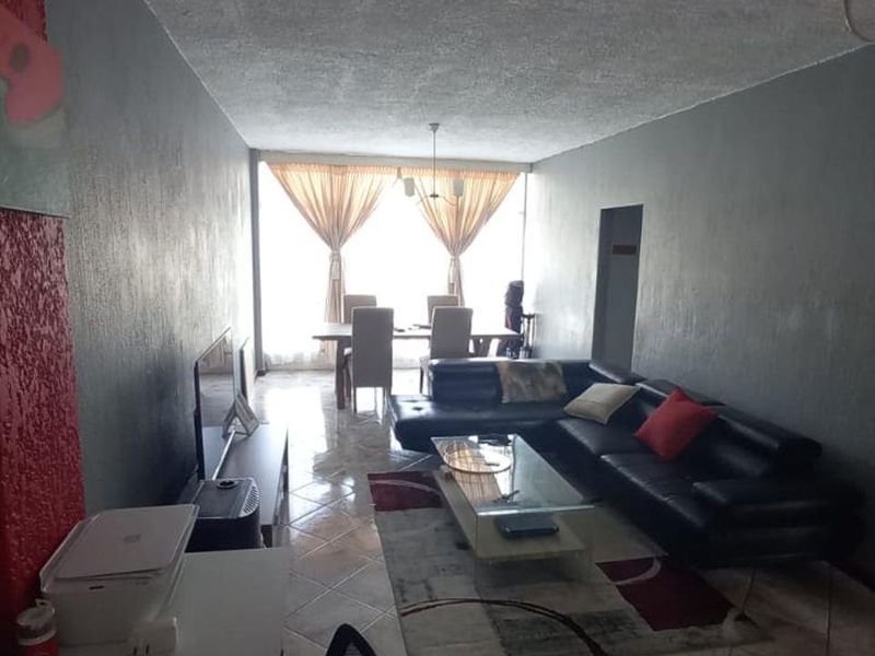 North facing  and Secure Lockup and go  Apartment!!! - Photo 7