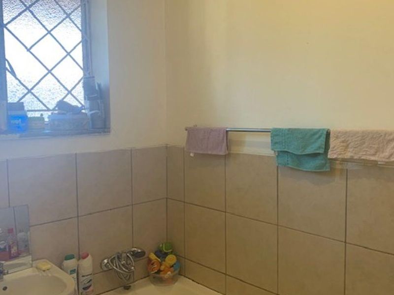 CROWN GARDENS - Photo 10