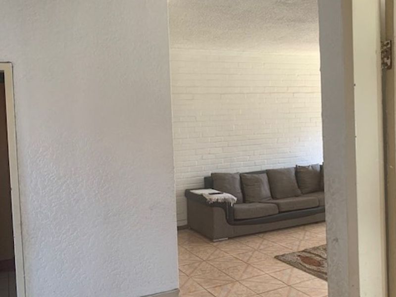 CROWN GARDENS - Photo 9