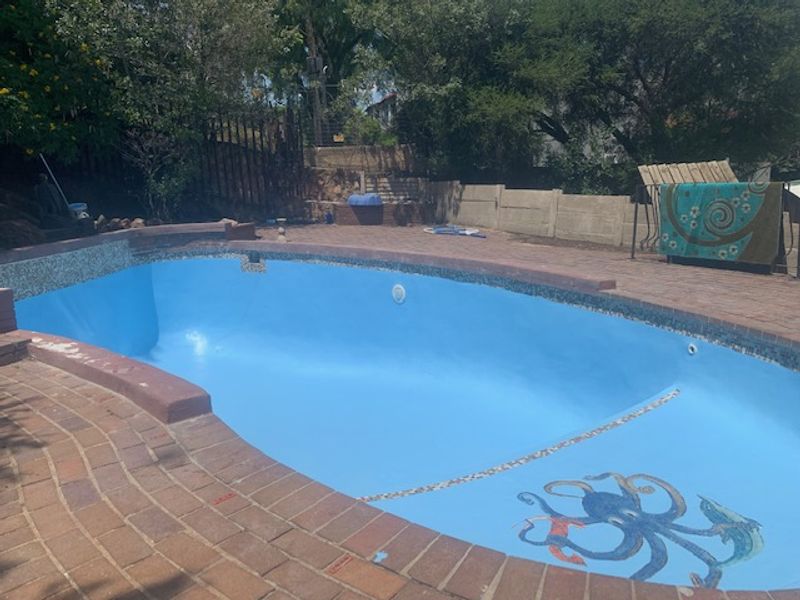 RIDGEWAY - fully renovated - Photo 8