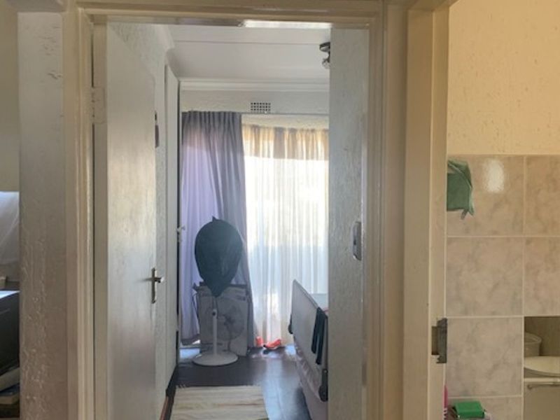 Ridgeway south sought after area - Photo 8