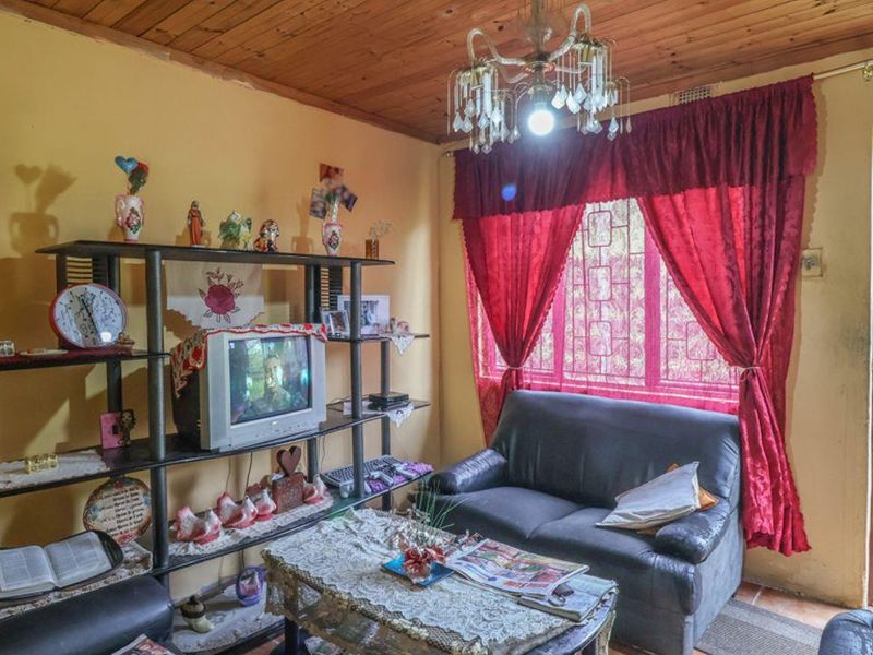 Prime location! - Photo 8