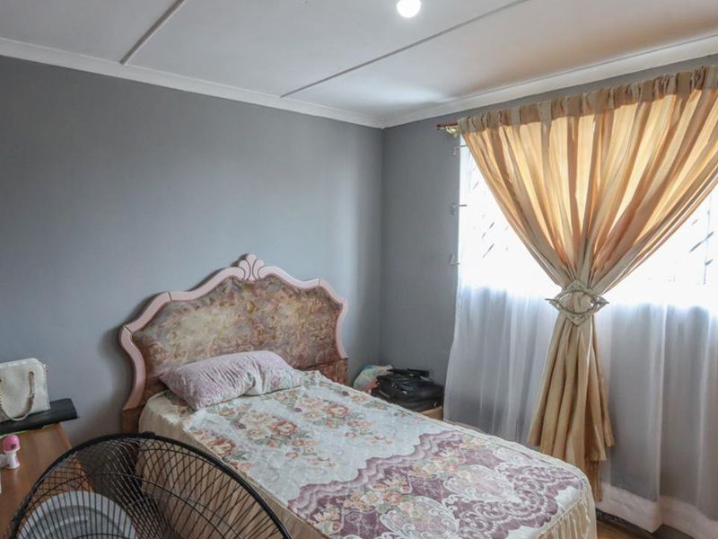 Prime location! - Photo 7