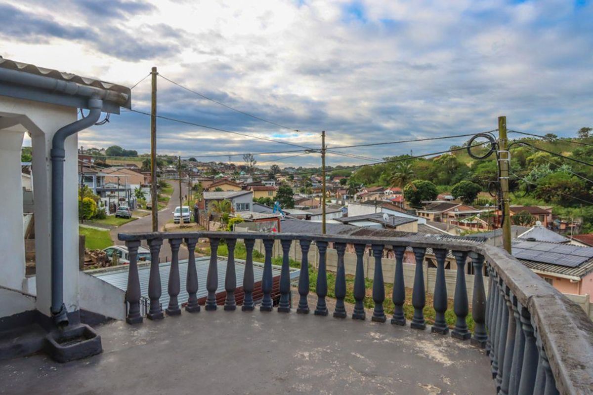 Prime location! - Photo 2