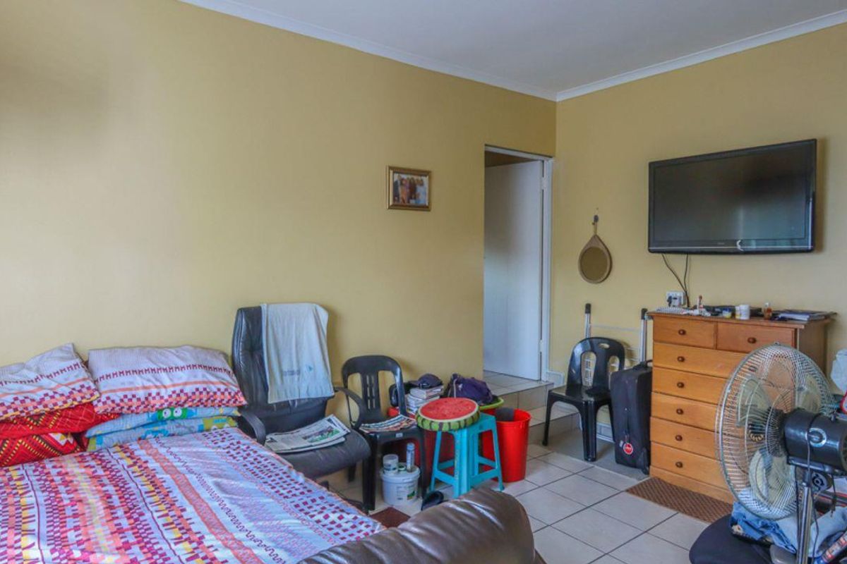 You won't want to leave home! - Photo 5