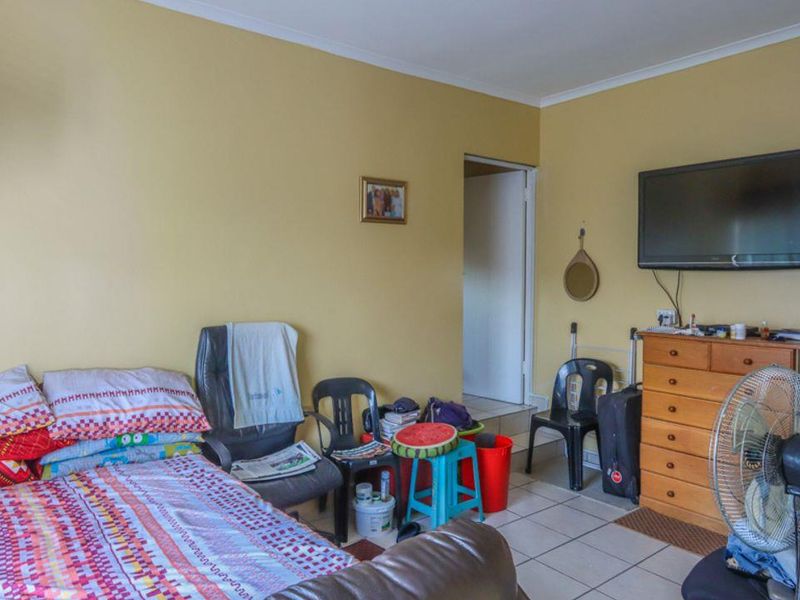 You won't want to leave home! - Photo 5