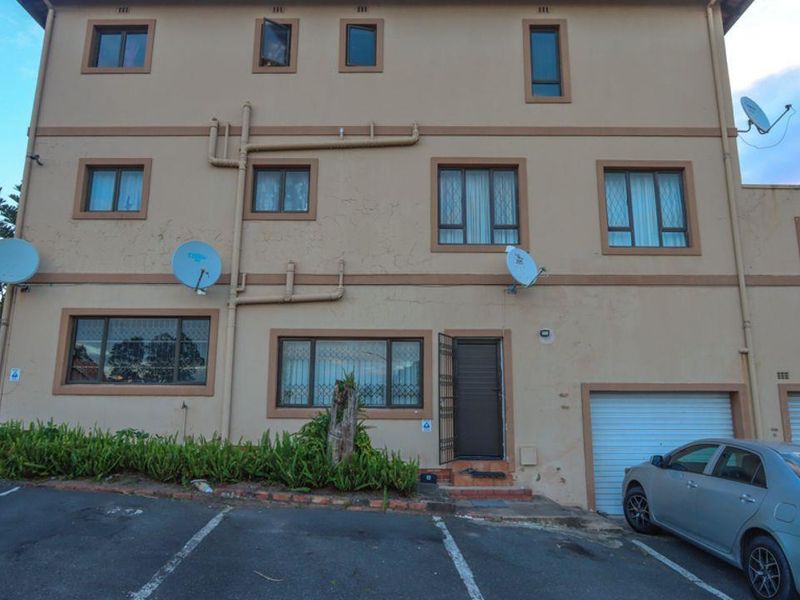 You won't want to leave home! - Photo 8