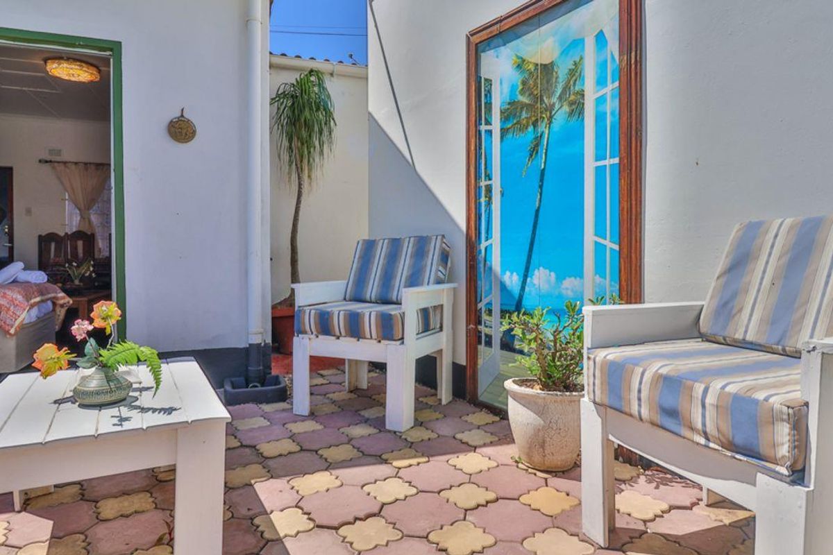 Well established Guesthouse - Bed & Breakfast/ self catering property for sale in Queensburgh - Photo 3