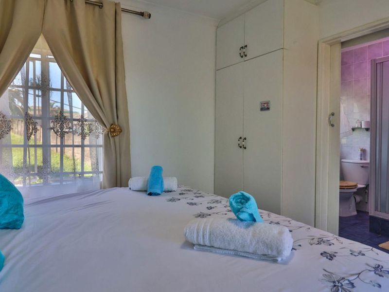 Well established Guesthouse - Bed & Breakfast/ self catering property for sale in Queensburgh - Photo 6