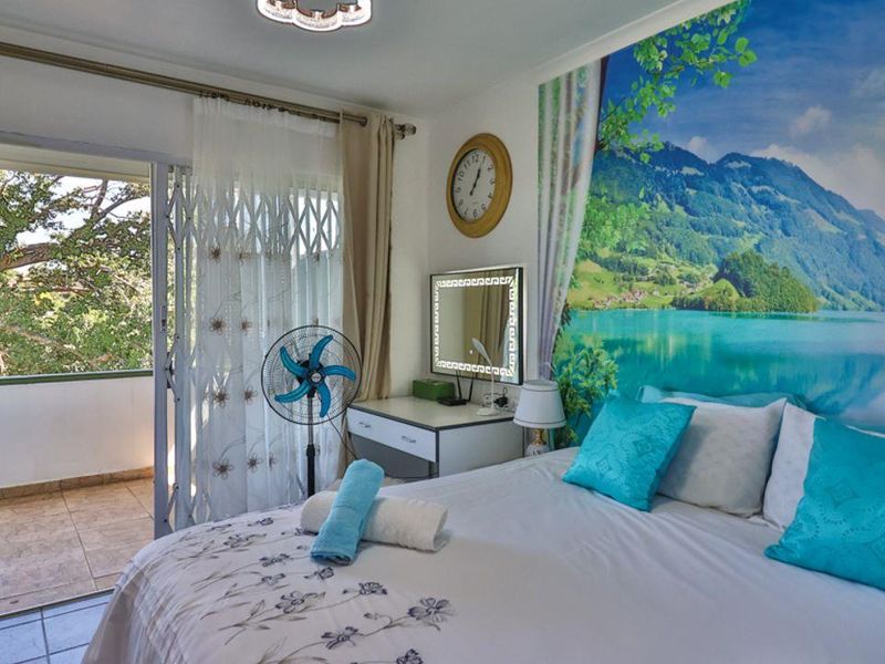 Well established Guesthouse - Bed & Breakfast/ self catering property for sale in Queensburgh - Photo 5