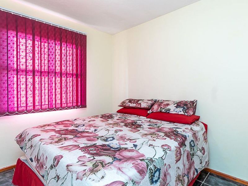 You won't want to leave home! - Photo 8