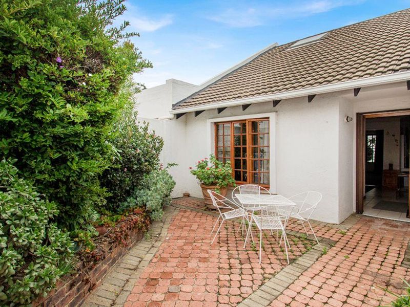 Over 50s townhouse in Bryanston - Photo 2