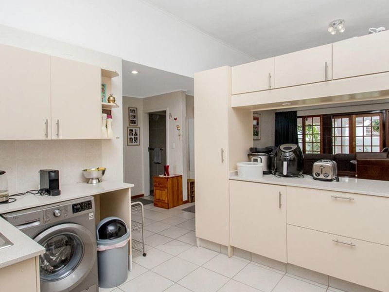 Over 50s townhouse in Bryanston - Photo 7