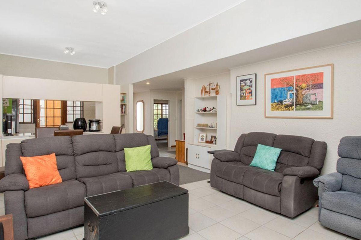Over 50s townhouse in Bryanston - Photo 3
