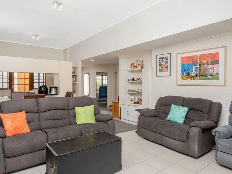 Over 50s townhouse in Bryanston - Photo 3