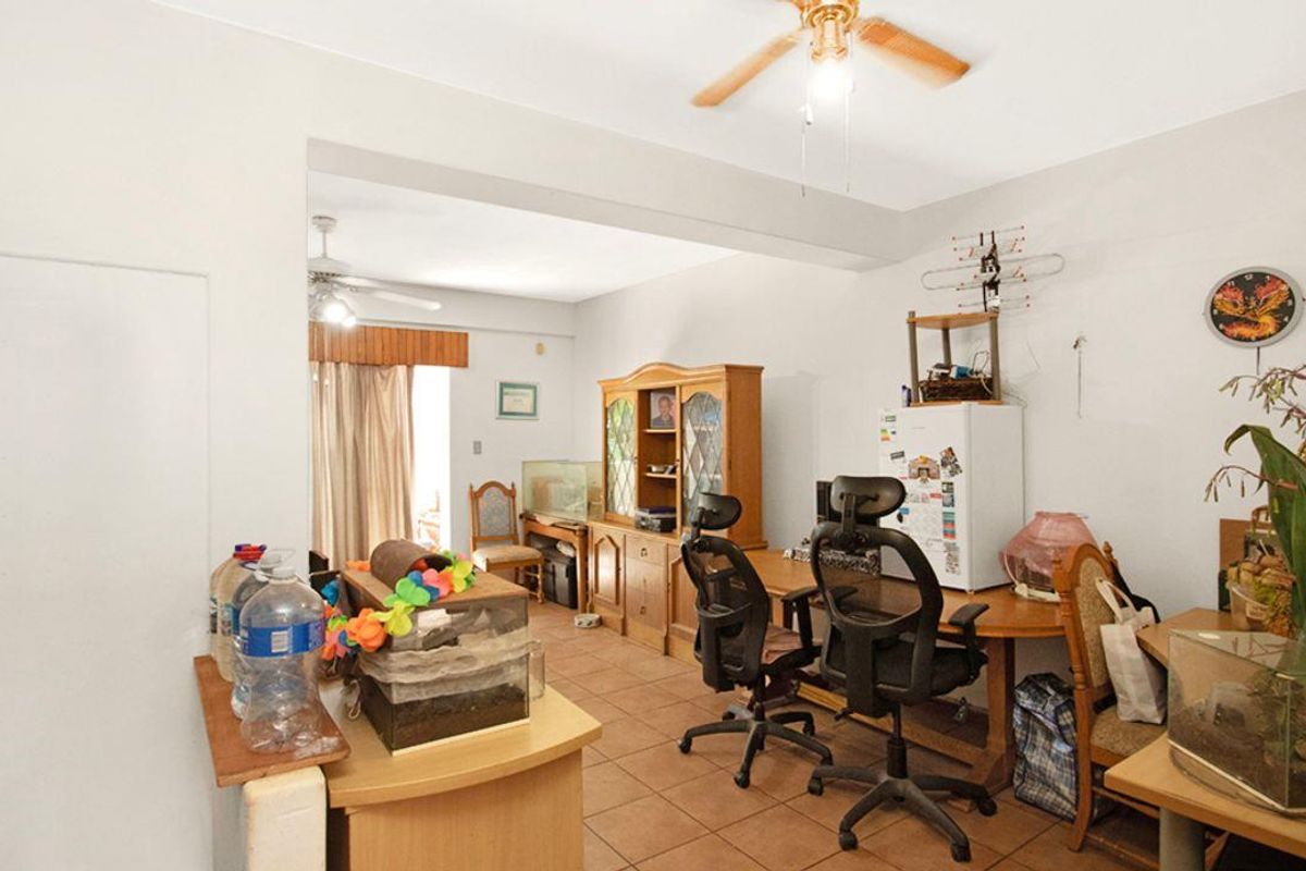 Lovely two bedroom townhouse for sale in Windsor East. - Photo 5