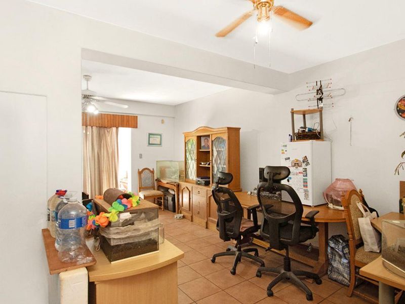 Lovely two bedroom townhouse for sale in Windsor East. - Photo 5