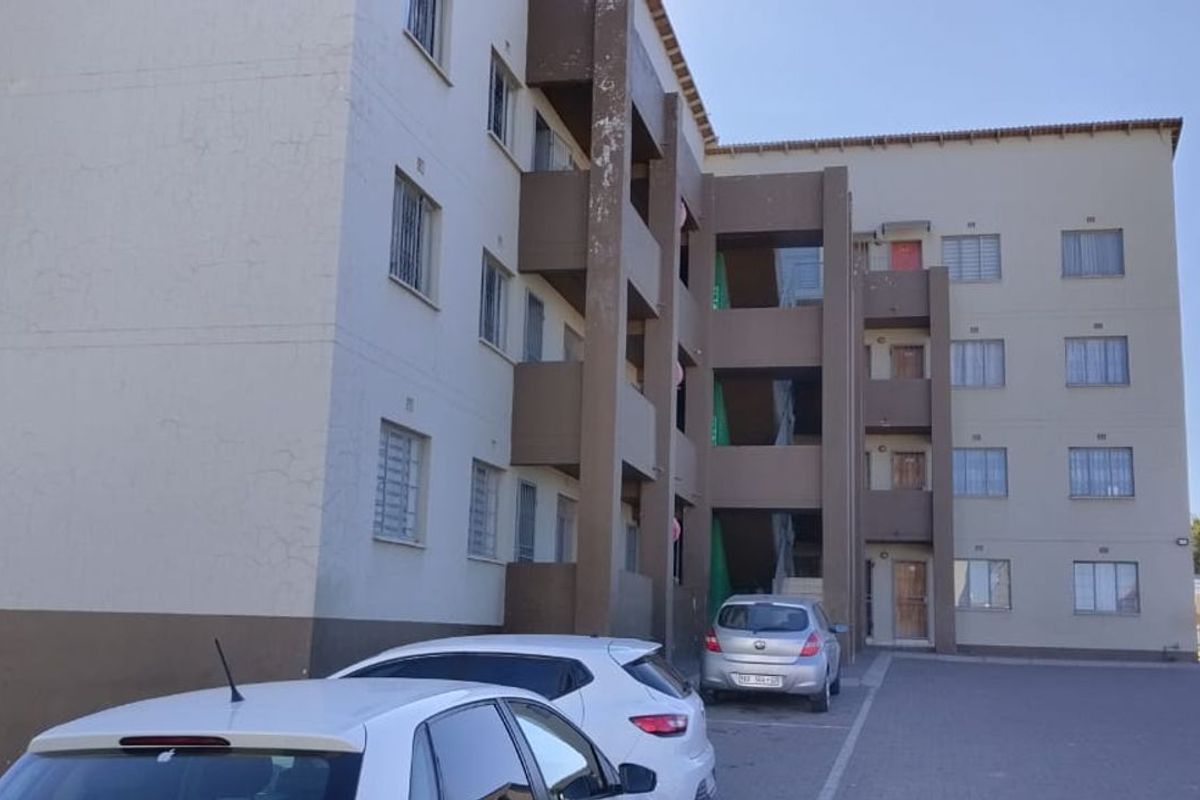 Lovely two bedroom apartment for sale in the Fleurhof. - Photo 3