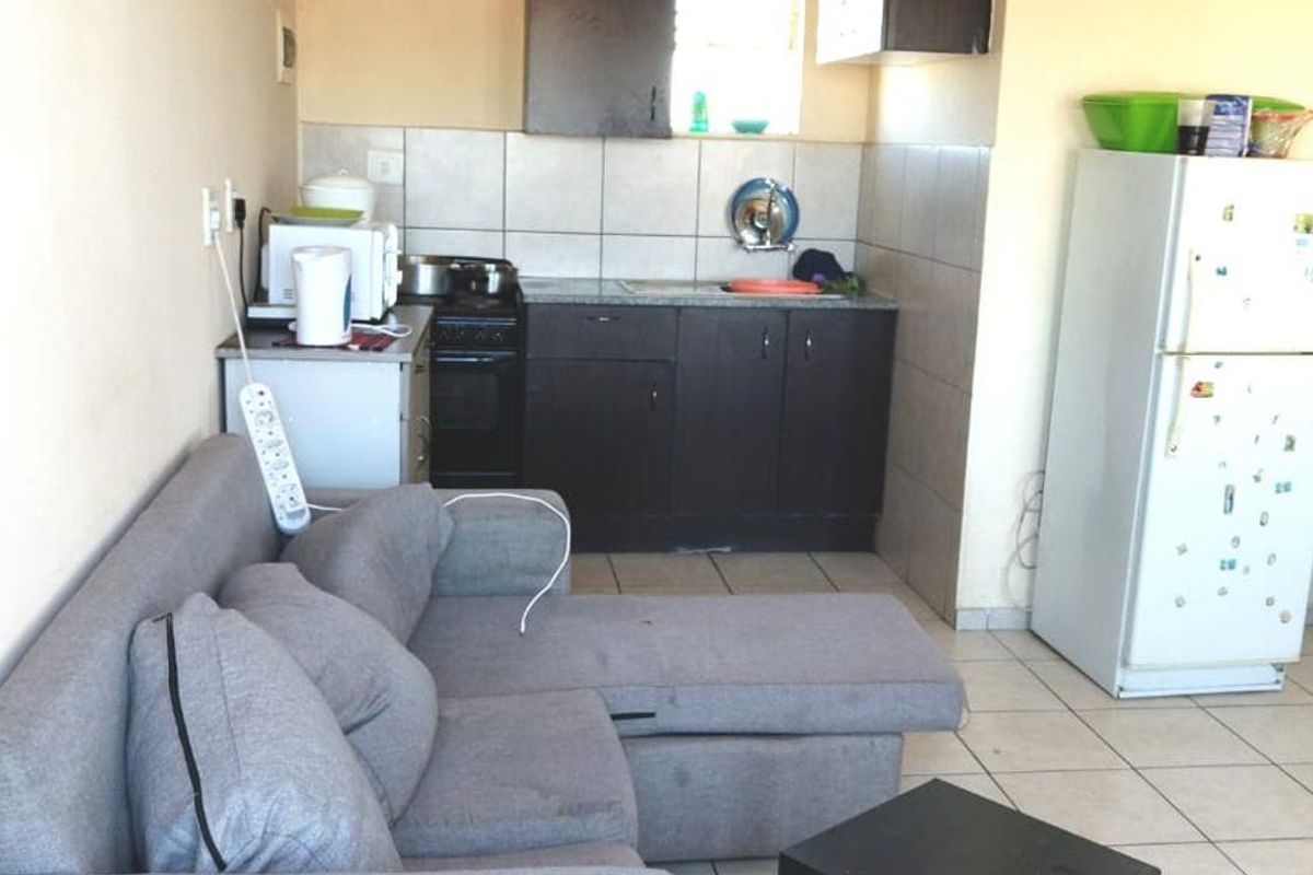 Lovely two bedroom apartment for sale in the Fleurhof. - Photo 4