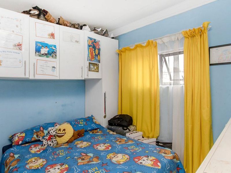 Lovely 4 Bedroom, 2 Bathroom Home forsale in Midrand - Photo 10