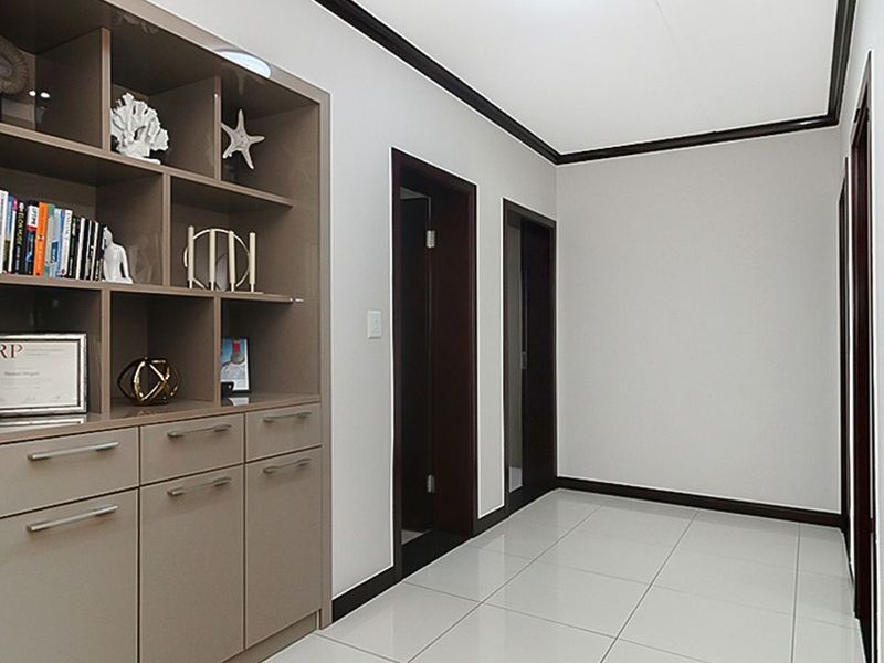 Luxurious ground floor 3 bedroom, 2 Bathroom apartment for sale in Carlswald, Midrand - Photo 10