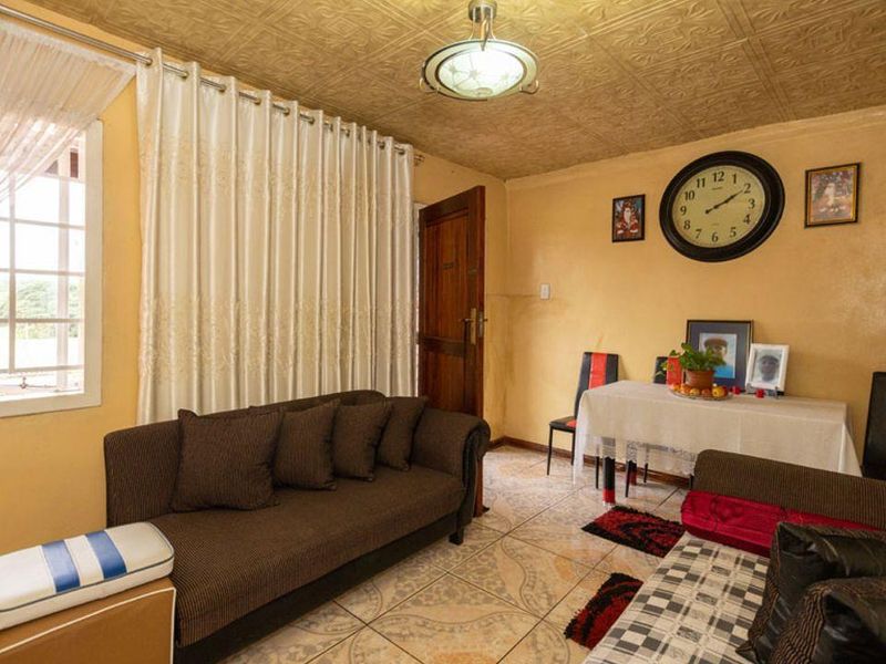 Cosy Two Bedroom House - Photo 4