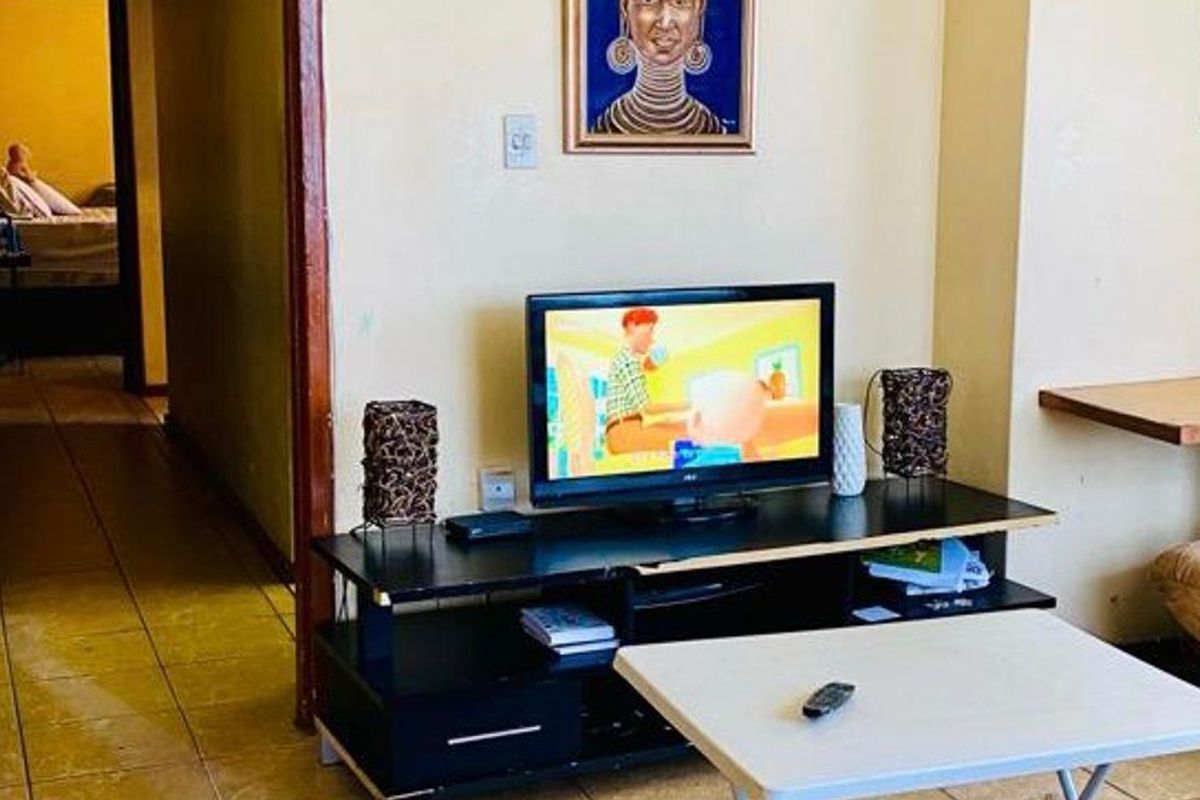 Cosy One and a Half Bedroom Apartment - Photo 2