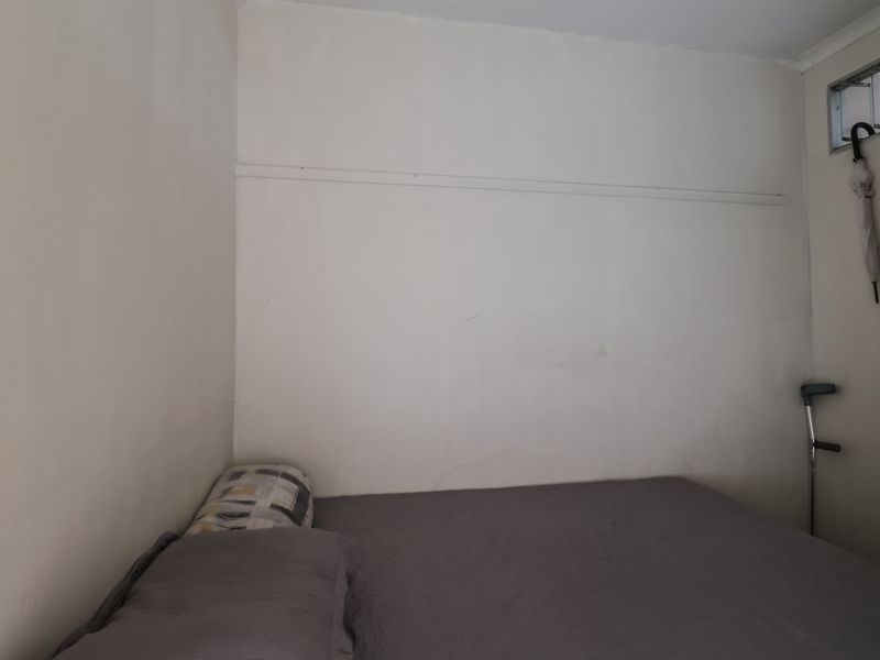 Three Bedroom Apartment - Photo 9