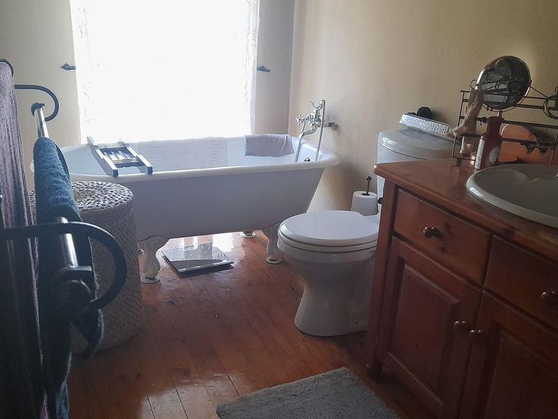 Beautiful Thatch House for sale in Ridgeway - Photo 9